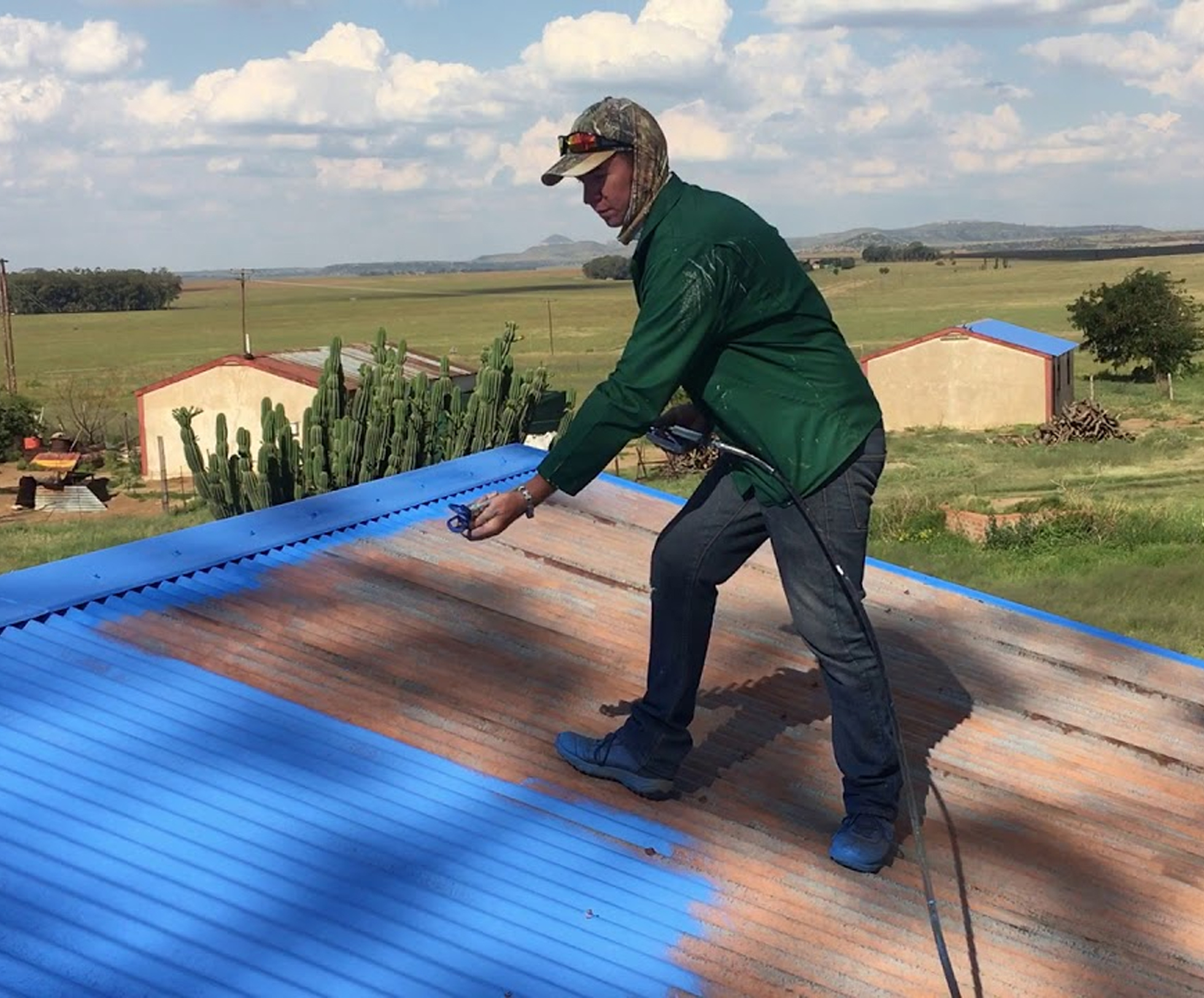 Impermeabilización y recubrimientos elastoméricos con equipo Incatools