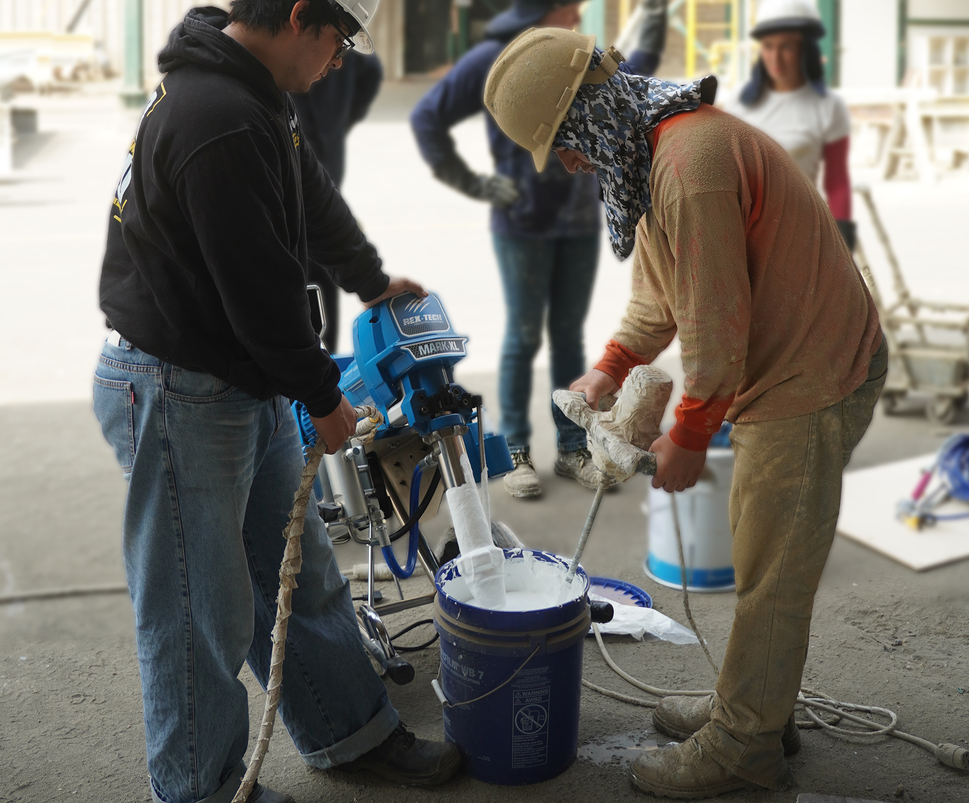 Morteros y materiales de alta viscosidad con equipo hidráulico Incatools