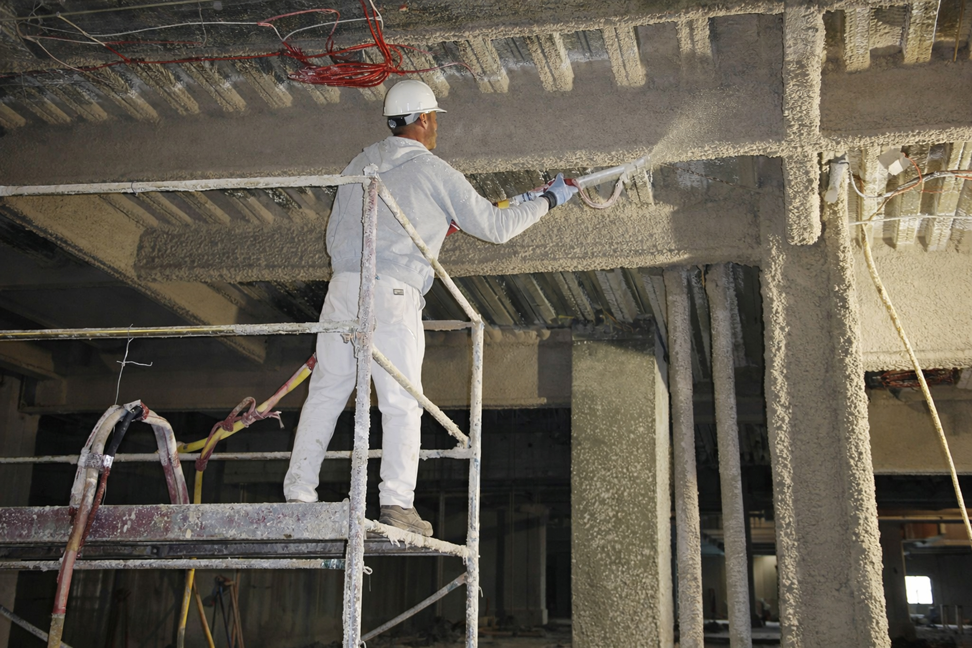 Aplicación de mortero proyectado